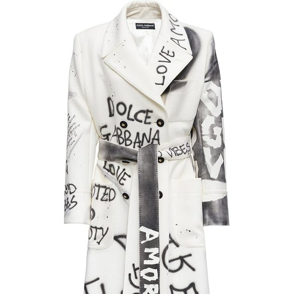 【関税&送料込み】Dolce & Gabbana White And Black Coat Dolce & Gabbana | Jackets & Coats | Dolce Gabbana Graffiti
